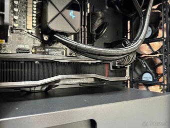 Ryzen 7 7800X3D\32GB\RX 7900GRE\SSD\850W Zdroj - 10