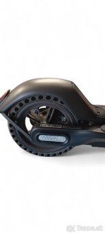 Elektrická kolobežka - 10