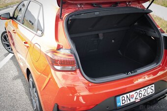 Hyundai i30 1.5 TGD-i Nline / SVK - 1.M / AJ NA SPLÁTKY / - 10