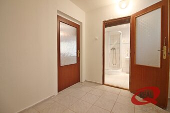 RODINNÝ DOM V TICHEJ ČASTI OBCE SEKULE NA POZEMKU 1309m2 - 10