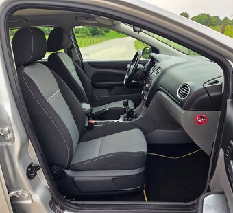 Ford Focus 1.6 16V 74KW/101 koní R.V.03/2011 - 10