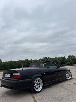 BMW E36 320i Cabrio - 10
