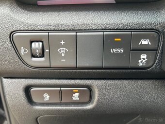Kia Niro EV 64 kWh Gold facelift - 10