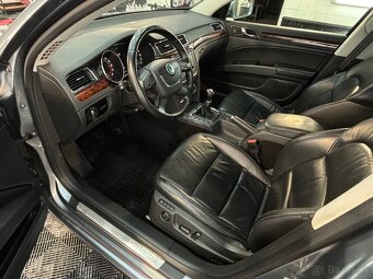 Škoda Superb Combi 1.6 TDI CR DPF Elegance - 10
