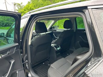 Škoda Superb DSG 1.6 TDi 88kW - 10