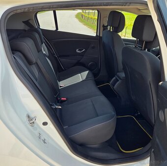Renault Megane 1.6 16V 74KW-101PS R.V.11/2009 - 10