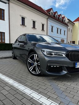 BMW 7 series 750d xDrive M-paket - 10