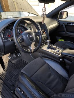 Audi Q7 3.0 TDI 176kw S-line,6 A/T 7miestna - 10