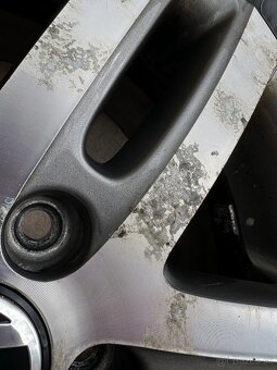 📢 Originálne disky Volkswagen Atlanta R16 + Michelin clima - 10