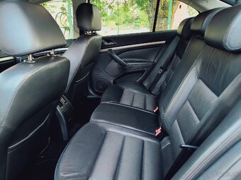 Škoda Octavia 1.9 tdi Elegance - 10