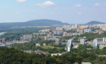 Luxusný 2i byt 82m, terasa 15m, Šafránova ul, unikátny výhľa - 10