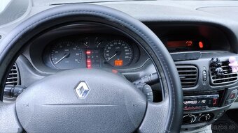 Renault Scénic 1.6i 79kw 2001 - 10