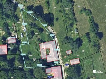 Stavebný pozemok so starším domom na zbúranie - 10