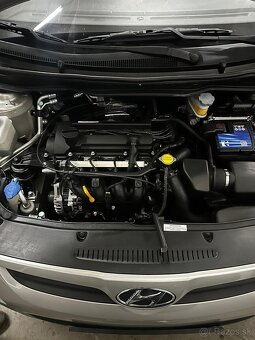 Hyundai i20 - 10