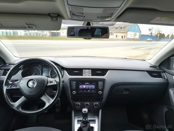 Škoda Octavia Combi 2.0 TDI Business - 10