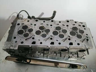 Hlava motora D4CB Kia Sorento - 10