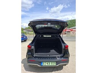 MERCEDES-BENZ EQA 350 4Matic - 10