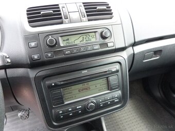 Škoda Roomster 1.6 16V Comfort - 10