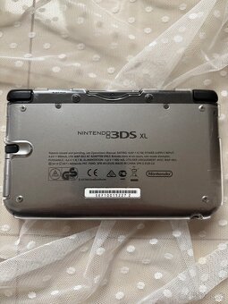 Nintendo 3DS XL + Hry + Modded card - 10