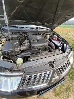 Mitsubishi L200 - 10