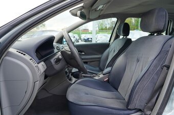 Renault Laguna 2.0 Turbo Automat - 10