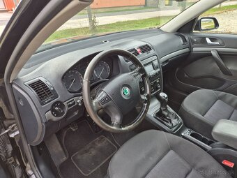 Predám Škoda Octavia Combi 2 Elegance 2.0 TDI 103kw M6 - 10