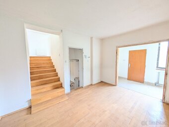 Rodinný dom so záhradou Štítnik - 10