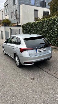 Skoda Fabia - 10