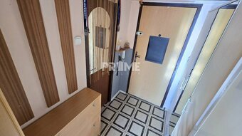 Dvojgarsónka, 2 x loggia, východná orientácia, Gessayova, Pe - 10