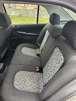 Škoda Fabia Sedan 2008 - 10