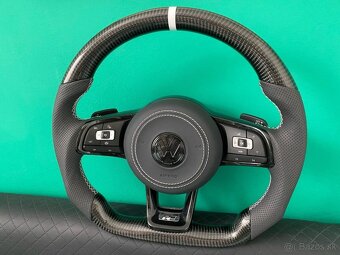 VOLKSWAGEN VOLANT KARBON - PERFOROVANA KOŽA - BIELE ŠITIE - 10