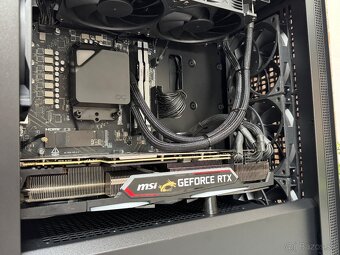 Ryzen 9 7900X\32GB\RTX 2080Ti\SSD\1000W Zdroj - 10