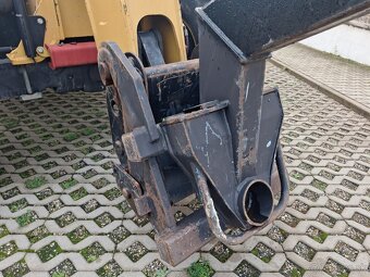 CATERPILLAR TH 407 AG 4X4 - 10