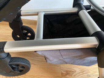 Kočiar Joolz hub - 10