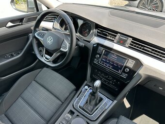 Volkswagen Passat Variant 2.0 TDi DSG 4Motion - 10