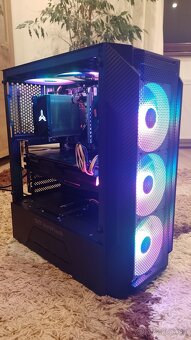 Predam pc- Ryzen 5 3600-6jadra/12vlakna -4,2GHz/ - 10