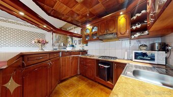 Naša realitná kancelária Vám exkluzívne ponúka na predaj rod - 10