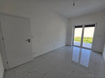 Na predaj novostavba 4i rodinného domu Štitáre pri Nitre - 10