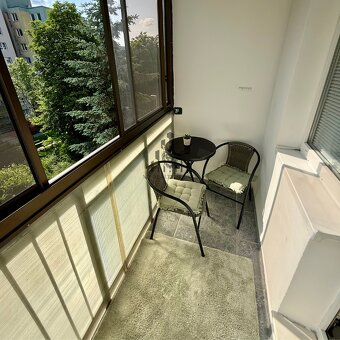 Na predaj 2 a pol izb. byt s loggiou 63 m2 – Viedenská ul., - 10