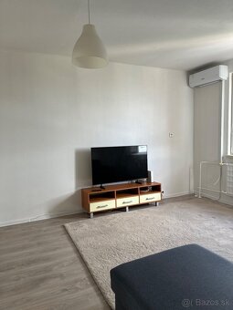 2 izbový byt na prenájom, Levice - 10