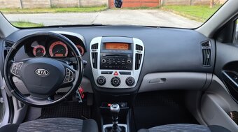 Predám Kia Ceed 1.6 CRDI - 10