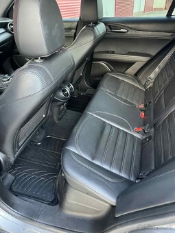 Alfa Romeo Stelvio 2.2 JTDM 210k AWD A/T - 10