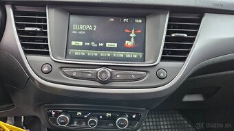 Opel Crossland X 1.2 benzín - 10