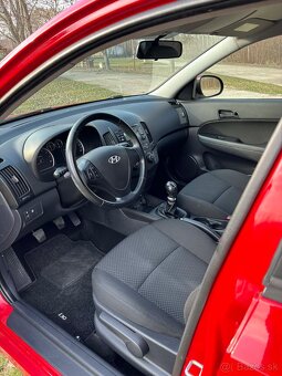 Hyundai i30 1.4 MPI DOHC Classic - 10