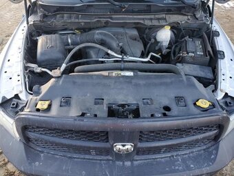 Dodge Ram 5.7 2014r.v LIFT MODEL horsi stav - 10