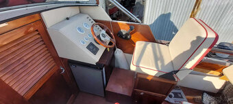 Coronet - 10