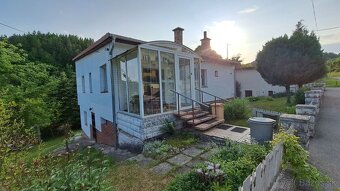 Valaská Dubová - 6 izbový rodinný dom, pozemok 612m2 - 10