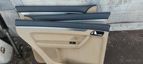 Caludnenie dveri vw touran - 10