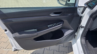 Volkswagen Golf Variant 2.0 TDI 110kw DSG Style - 10