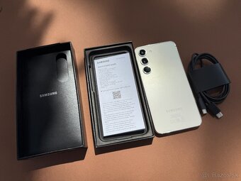 Samsung Galaxy S23 8GB/256GB S911 - 10
